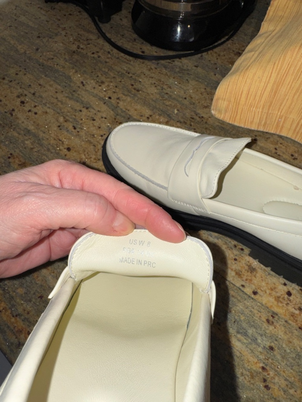 NWOT Quince Cream Leather Penny Loafers with Black Sole Womens 8M with box - Picture 8 of 10